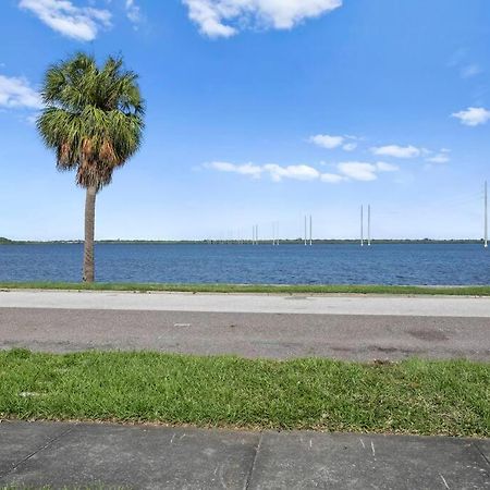 Villa Mermaids Grotto Waterfront 1Br Apt With Bay View à Tampa Extérieur photo